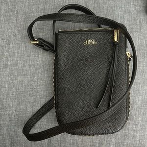 Vince Camuto crossbody wallet